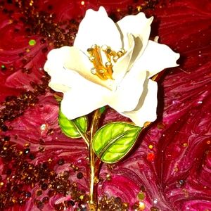 Vintage signed Trafari white flower enamel brooch